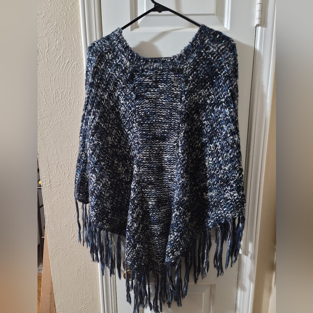 Keren Hart Poncho